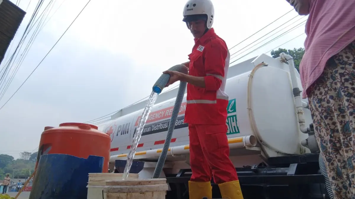 Ratusan KK Alami Krisis Air Bersih, Dampak Kemarau Panjang di Kota Sukabumi Istimewa