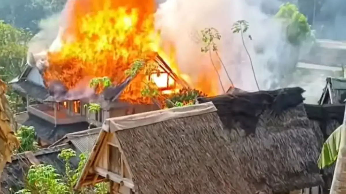 Lima Unit Rumah di Kasepuhan Sinar Resmi Terdampak Musibah Kebakaran ist