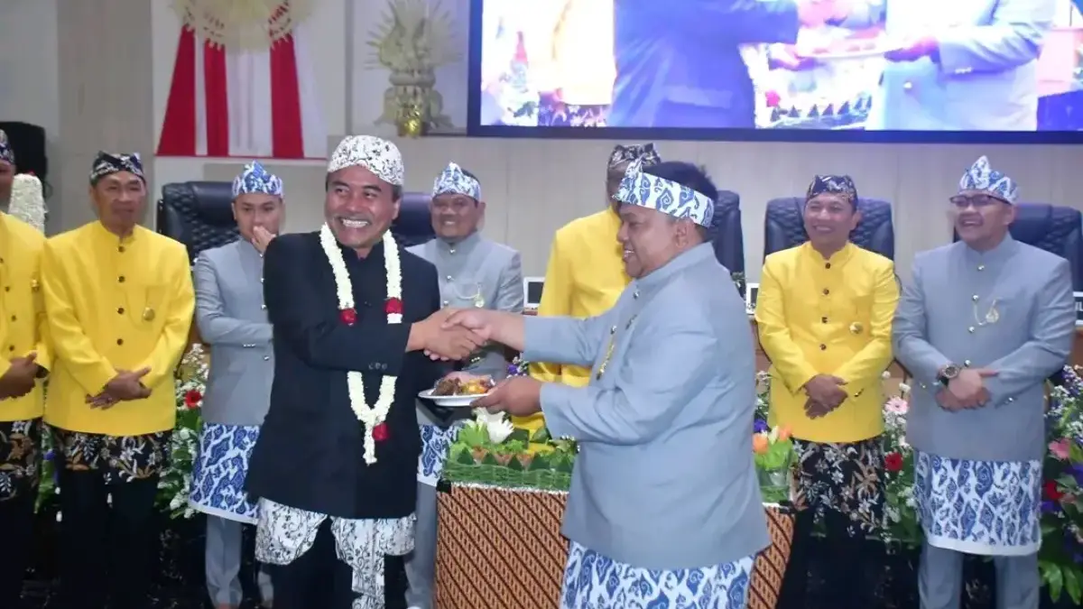 Paripurna Istimewa DPRD dalam Rangka Memperingati HJKS ke -156 Tahun Istimewa