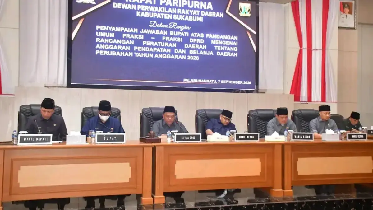 Bupati Sukabumi Sampaikan Jawaban Atas Padum Fraksi DPRD Tentang Perubahan APBD ist