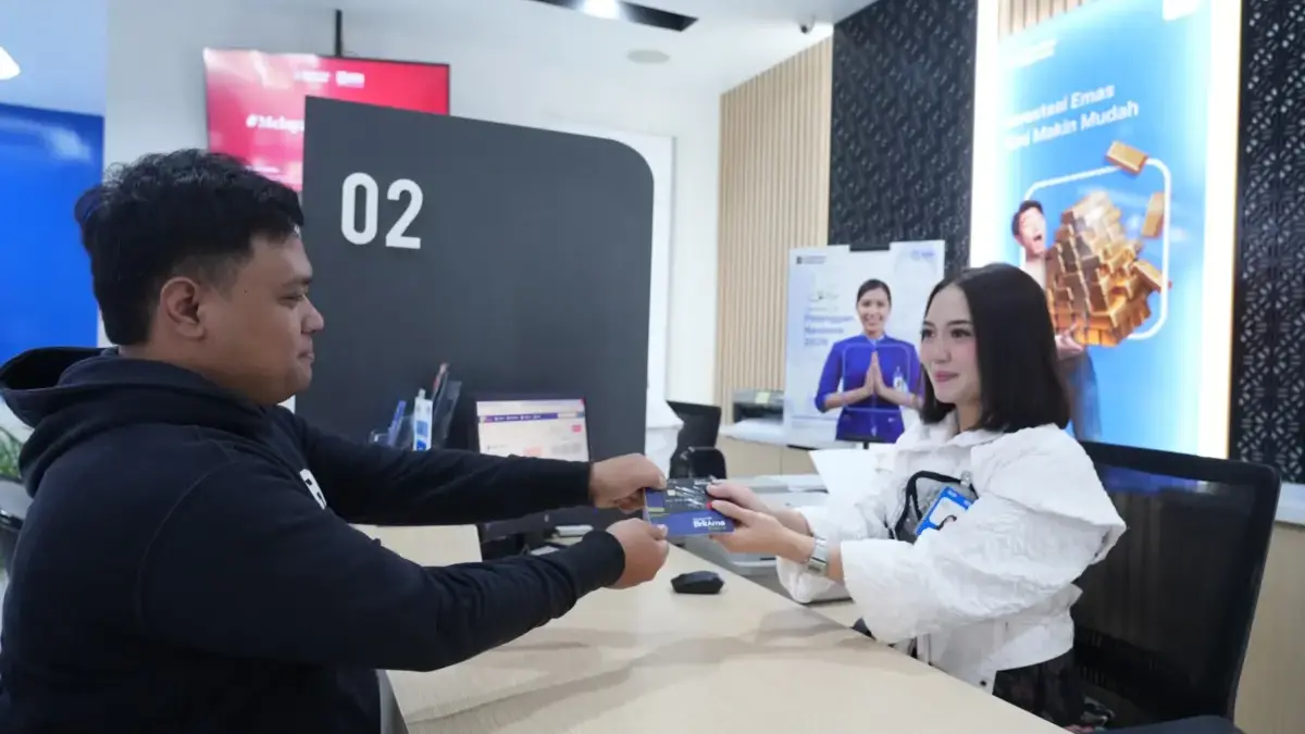 Wujud Apresiasi dan Senyum Hangat, Manajemen BRI Region 9 Bandung Sapa Nasabah Langsung di HPN 2026 HPN 2026