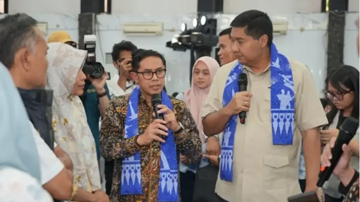 TIGA JUTA RUMAH