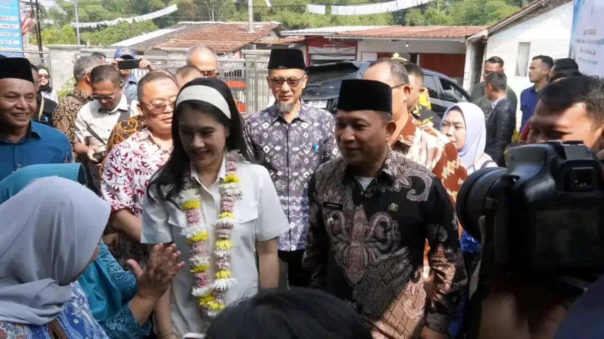 Wamen BKKBN Tinjau Hasil Kolaborasi Penanggulangan Stunting di Sukabumi Istimewa