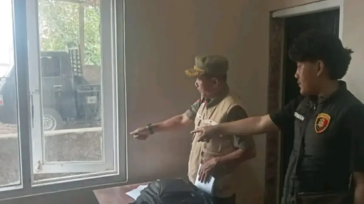 Kantor Desa Cibaregbeg Sagaranten Disantroni Maling Istimewa