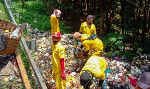 Petugas Kebersihan Butuhkan Perhatian Pemerintah