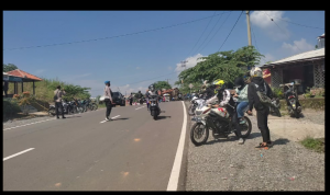 Hari Kedua PPKM, Masih Banyak Yang Berkerumun. Wisatawan di Puncak Permata Dibubarkan