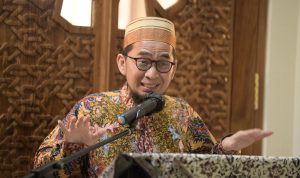 Jabar Dapat Bantuan Paket Isoman dari Ustaz Adi Hidayat