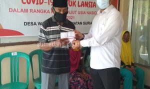 Vaksinasi Warga Desa Wanajaya Mencapai 40 Persen Jalan Rusak Jadi Kendala