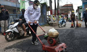 Wabup Banyak Terima Keluhan Masyarakat Akibat Jalan Rusak