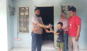 Isi Cuti, Deden Berikan Bantuan Kaki Palsu