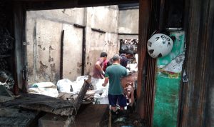 Pupuk Baru Dibeli Ratusan Juta, Habis Dilahap Si Jago Merah Pupuk Baru Dibeli Ratusan Juta, Habis Dilahap Si Jago Merah
