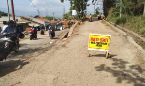 Peningkatan Jalan Cimanggung - Jatinangor Kembali Jadi Sorotan