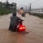 Camat Cikancung Sosialisasi Bersihkan Sampah