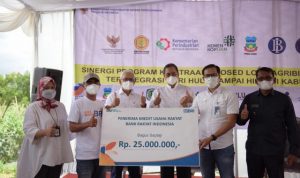 Tingkatkan Kesejahteraan Petani, Menko Airlangga: Pemerintah Inisiasi Kemitraan Agribisnis Closed Loop