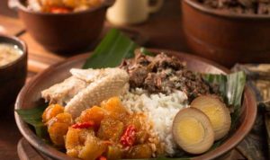 Resep Gudeg Paling Mudah dan Enak