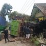 Rem Blong, Truk Seruduk Sekolah, Kerugian Belum Diketahui