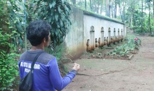 Gunung Palasari, Barak Militer Belanda