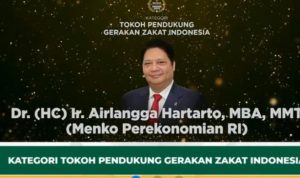 Raih Penghargaan Baznas, Menko Airlangga Didaulat Jadi Tokoh Zakat Nasional