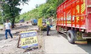 Cireki Kembali Amblas, Macet Hingga 2 Kilometer, Jalan Nasional Bandung-Cirebon Tersendat