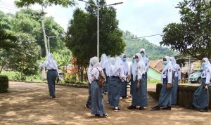 Pandemi, PTM SMA Negeri 1 Cimanggung Dihentikan