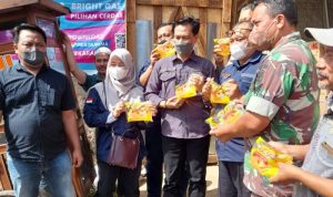 Polsek Kawal Pendistribusian Minyak Goreng