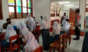 Lima SMK Ikuti Vaksinasi Covid 19