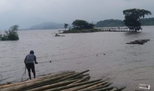 Puasa, Rakit Pemancingan Terimbas Berkah