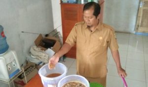 Eco Enzyme Kaya Manfaat, Pemdes Ajak Warga Produksi