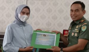 Puluhan Mahasiswa Stikes Unsap Dapatkan Penghargaan