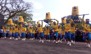 Masyarakat Antusias Saksikan Ta'aruf