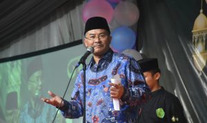 Lulusan Pondok Pesantren Harus Tekun Belajar