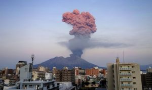 Gunung Berapi Sakurajima Meletus 2 Kali