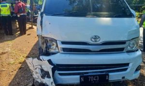 1 Keluarga Di Banyuwangi Tewas Ditabrak Mobil Travel, Sopir Ngaku Ngantuk