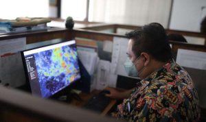 Masuki Musim Kemarau Basah, Hujan di Kota Bandung Masih Terjadi