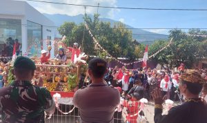 Kamonesan Warga Dalam Karnaval