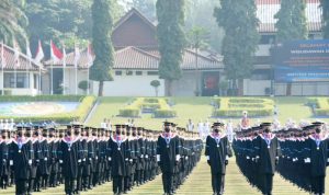 Masih Pandemi, Wisuda Tanpa Dihadiri Ortu