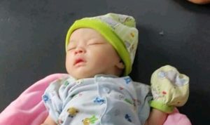 Dikira Anak Tetangga Menangis, Ternyata Bayi Cantik Ditinggalkan Begitu Saja Di Pos Ronda