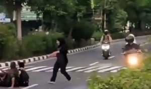 Viral Polisi Tidur Dicat Mirip Zebra Cross di Jakut, Bikin Banyak Pemotor Jatuh