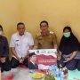 Ridwan Kamil Bantu Anak Yatim di Bekasi