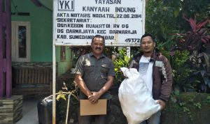 PKKMB dan STAI Sebelas April Sumedang Berikan Bantuan