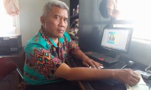 Ratusan Warga Terima BLT DD dan BLT BBM