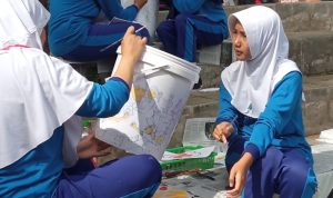 Siswa Antusias Ikuti Lomba Mewarnai pada Hari Ulang Tahun PMI