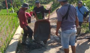 Sundamekar Perbaiki Jalan Penghubung