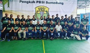 Atlet PBSI Harus Berikan Usaha Terbaik