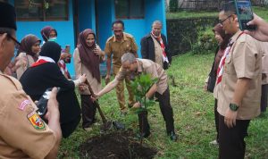 Hadapi Global Warming, KCD Pendidikan VIII Jabar Hadirkan 'Pabrik Oksigen' di Ratusan Sekolah