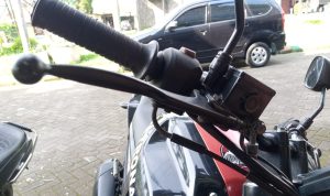 pengereman harus diperhatikan jangan sampai anda salah mengisi minyak rem dan berakibat fatal bagi pengguna motor tersebut.