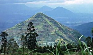 Sekilas penelitian situs Gunung Padang