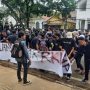 Mahasiswa Tolak Rancangan Kitab Undang-Undang Hukum Pidana (RKUHP), Teriakan Revolusi di Gedung DPRD Sumedang