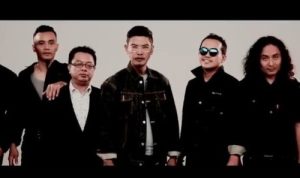 Lirik Lagu Buih Jadi Permadani - Exist Cover (Zinidin Zidan)