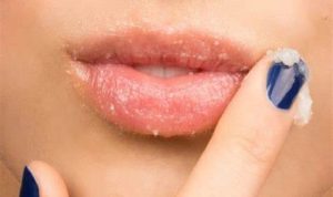 Tips Mengatasi Bibir Gelap